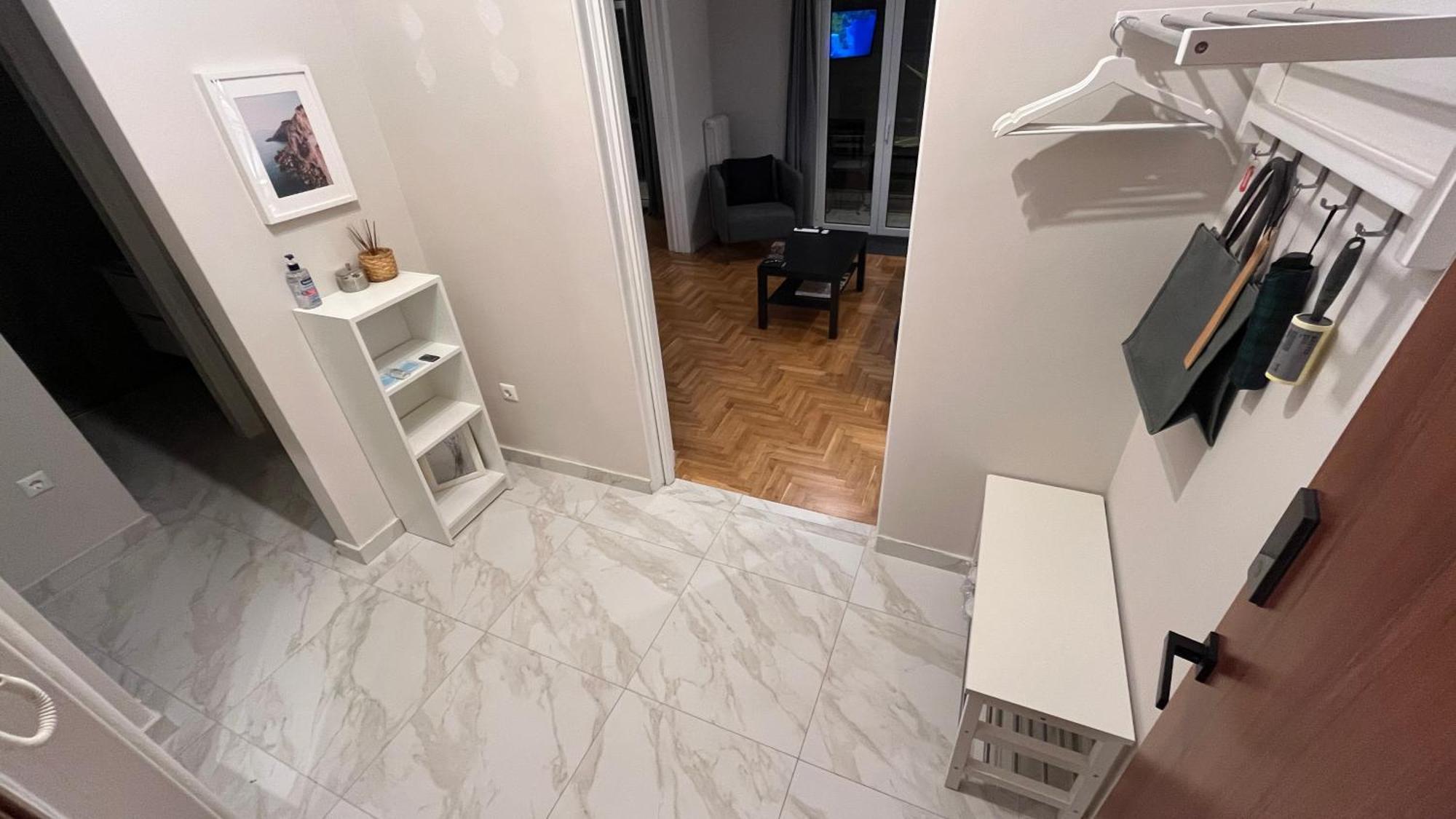 4 Newly Renovated Charming Apartments Steps From Panormou Metro Station Αθήνα Δωμάτιο φωτογραφία