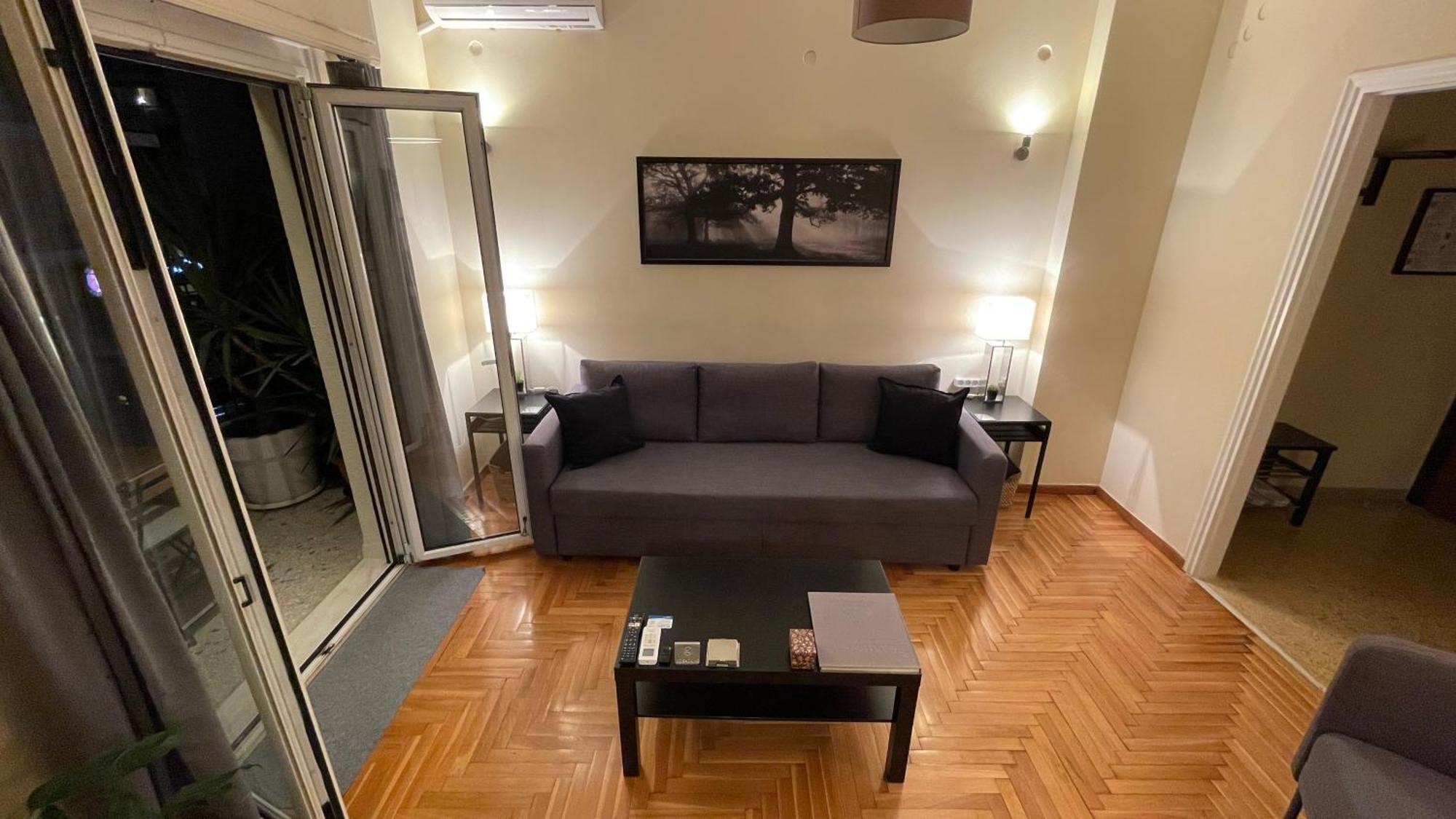 4 Newly Renovated Charming Apartments Steps From Panormou Metro Station Αθήνα Δωμάτιο φωτογραφία