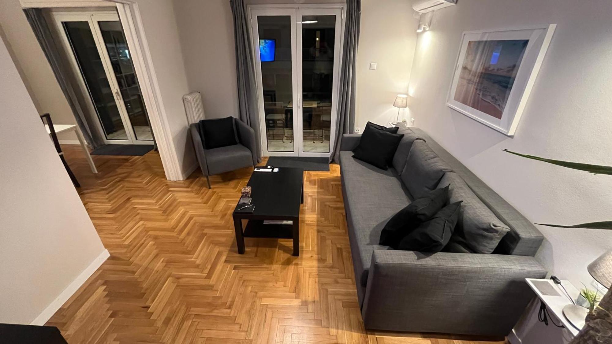 4 Newly Renovated Charming Apartments Steps From Panormou Metro Station Αθήνα Δωμάτιο φωτογραφία