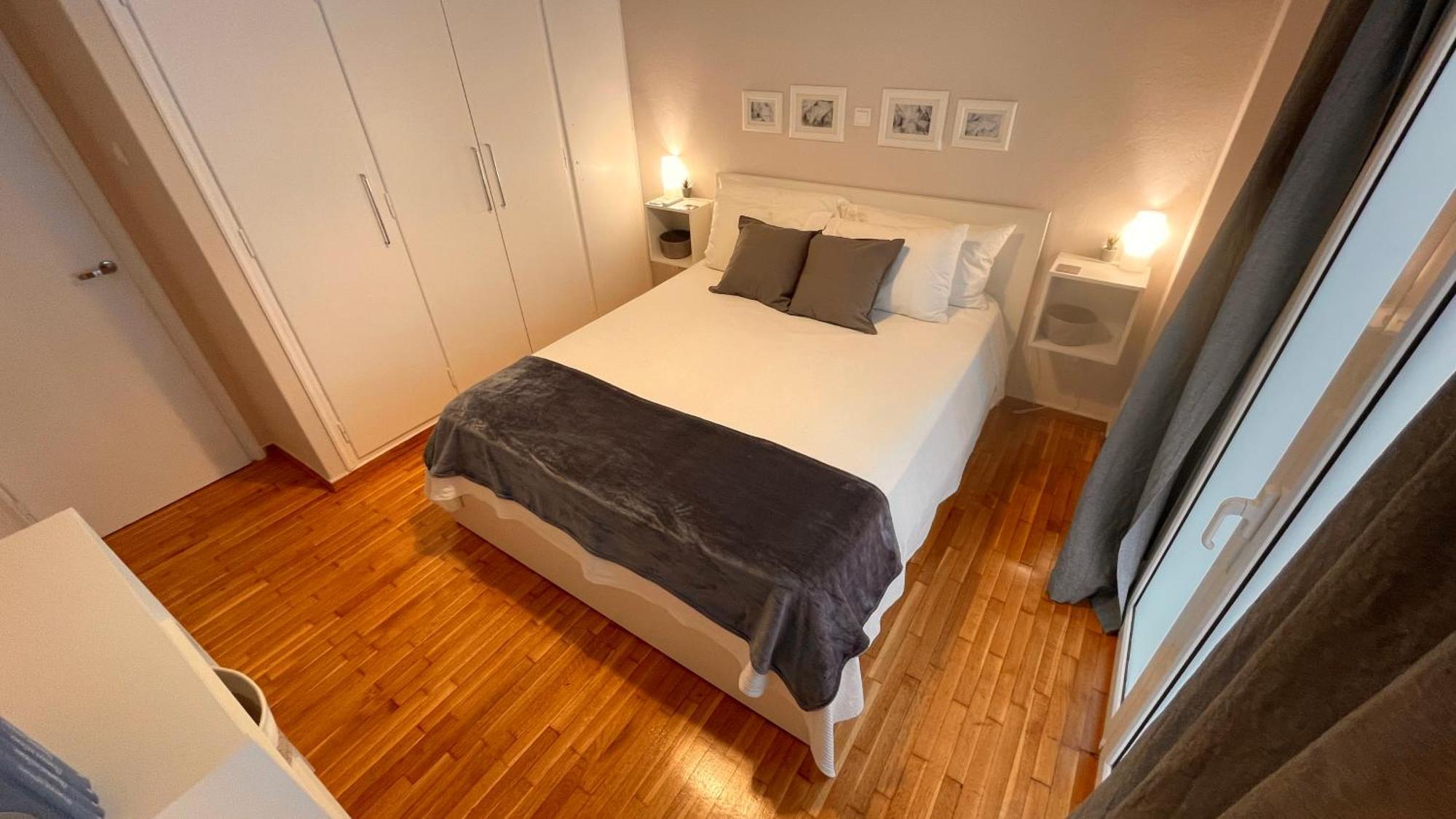 4 Newly Renovated Charming Apartments Steps From Panormou Metro Station Αθήνα Δωμάτιο φωτογραφία