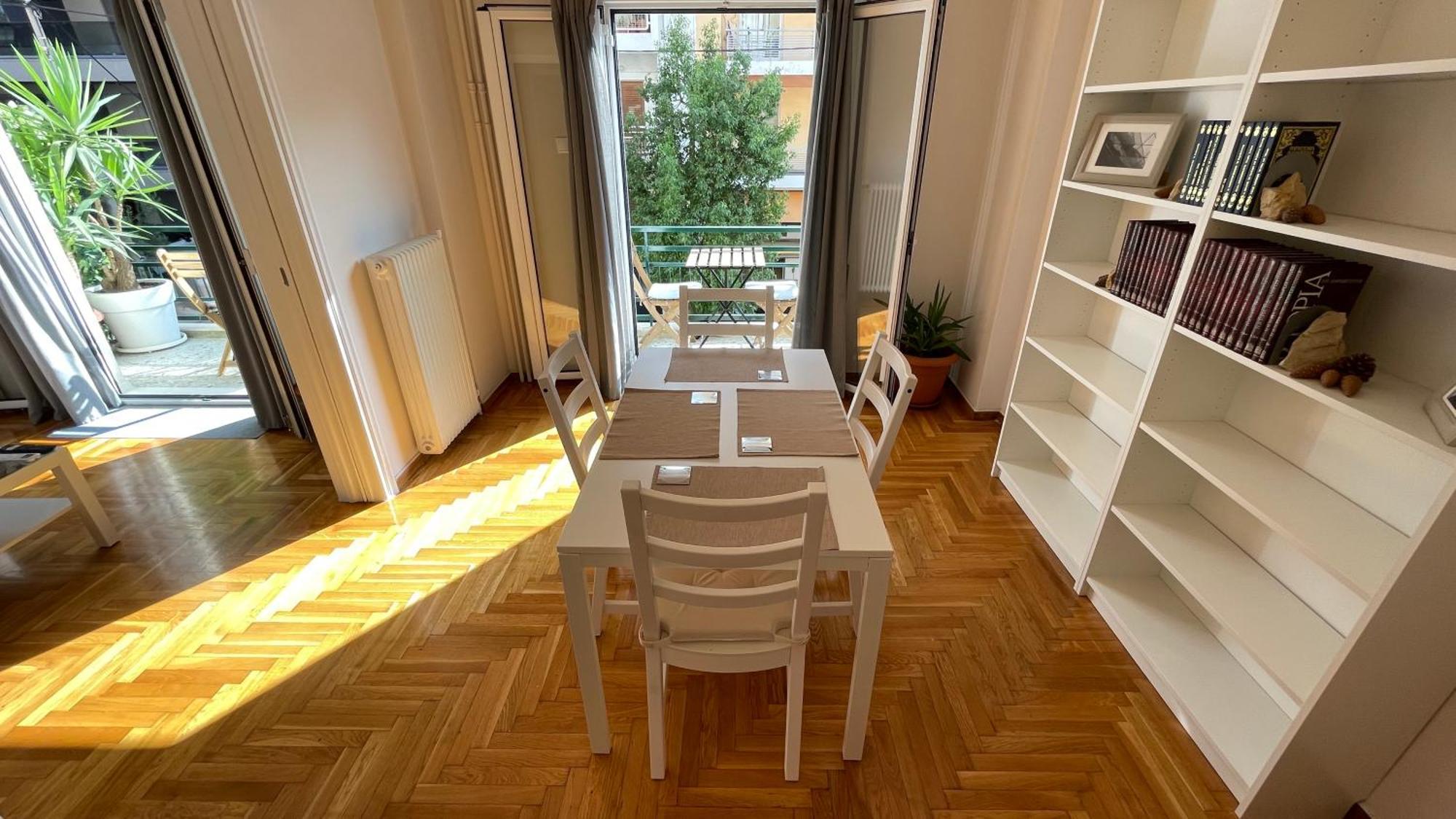 4 Newly Renovated Charming Apartments Steps From Panormou Metro Station Αθήνα Δωμάτιο φωτογραφία